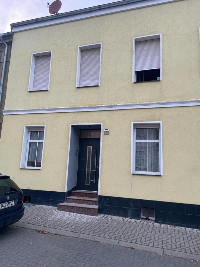 Pension Helga Dessau-Rosslau Bagian luar foto